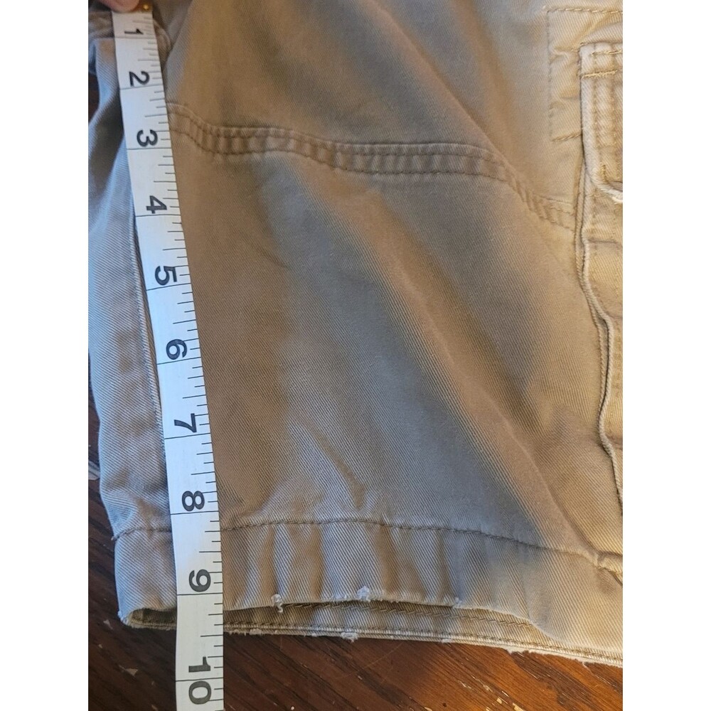 Abercrombie & Fitch Men's Classic Khaki Cargo Shorts - Size 30 - Picture 5 of 8
